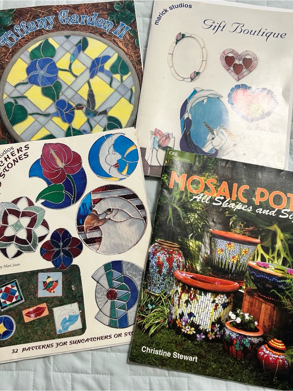 Stained Glass Pattern Books Lot - Picture 2 of 5